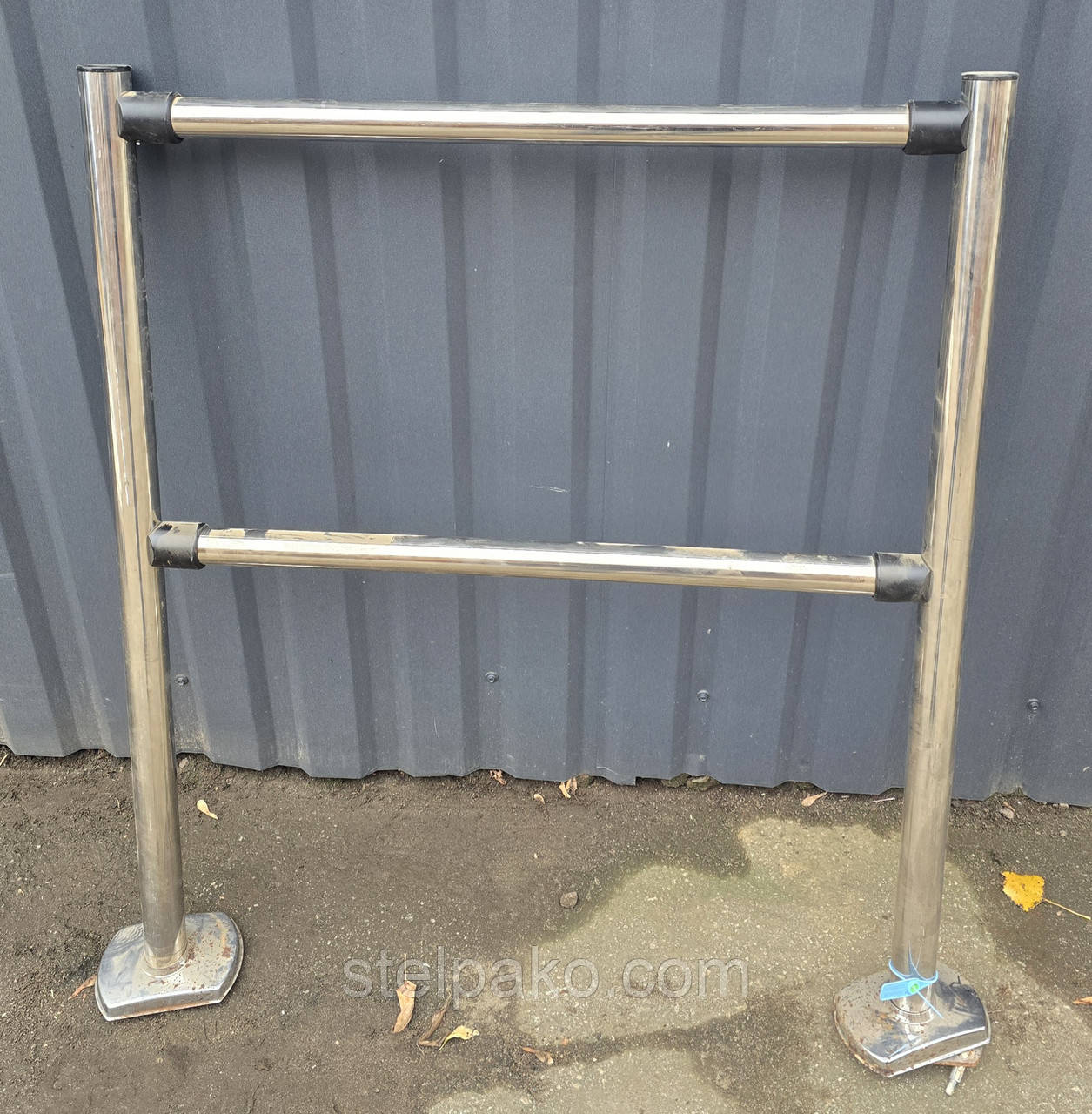 Комплект огорожі 90 см., висота 105 см., (2 стовпчики + 2 труби) Б/у, фото 1