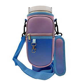 Чохол-сумка для термокружки Stanley Quencher 1,18 л блакитно-рожевого кольору KT7001315 з ремінцем, захисний кейс для кухля