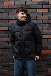 Стильна чоловіча куртка у чорному кольорі