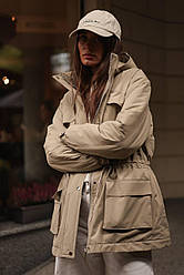 Утеплена жіноча парка з капюшоном плащівка на мембрані єврозима Gf2785