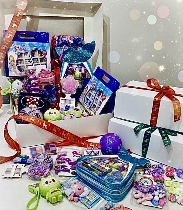 Подарунковий бокс для дівчинки “Beauty Dream Box” – 15 елементів яскравої радості!, фото 1