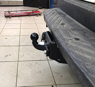 Фаркоп MAN TGE (2017-2025) Бампер з підніжкою. Литий шар