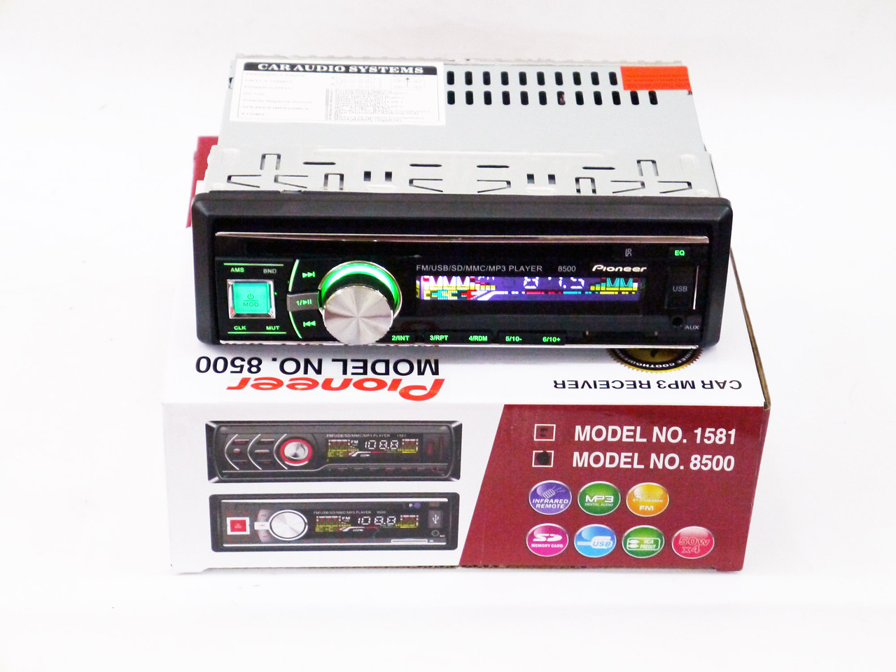Автомагнітола 8500 - USB флешка + RGB-підсвітка + AUX + FM (4x50W)