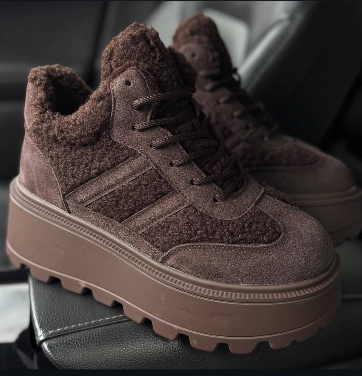 Стильні жіночі зимові кросівки на високій підошві, жіночі зимові хайтопи,Жіночі жимові хайтопи, Коричневі зимові хайтопи, фото 1