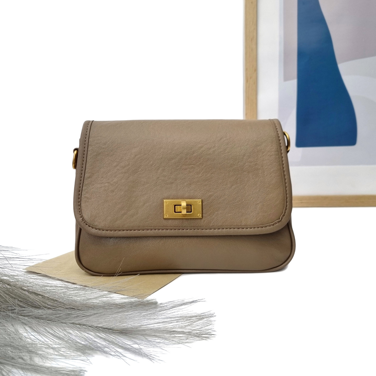 Невелика модна сумка натуральна шкіра бежевий Арт.H276 beige VIVAVERBA Україна — (юнкі)