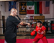 Палиці для боксу (лападани тренерські) TITLE Boxing Precision Training Sticks 2.0 Black, фото 4