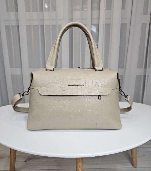 Містка жіноча сумка саквояж модна міська бежева рептилія екошкіра, фото 1