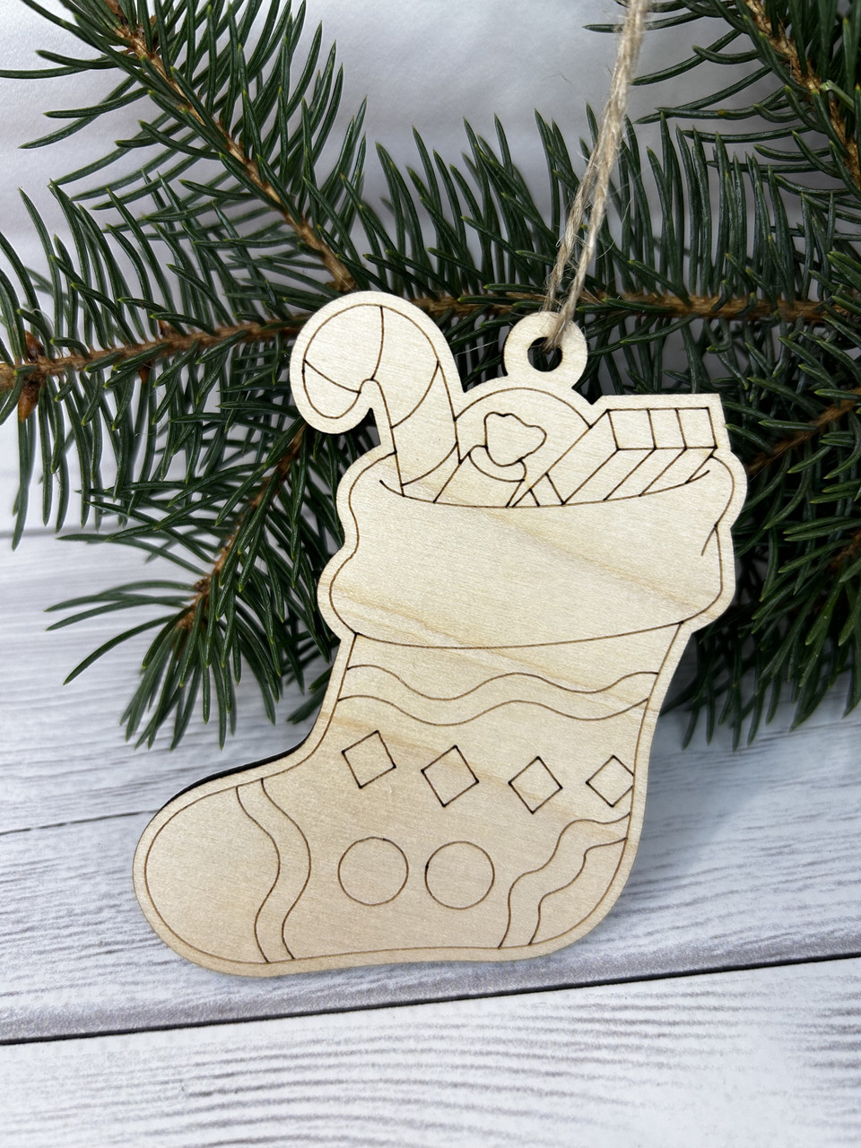 Дерев'яна ялинкова іграшка Чобіток 9*7,5см, фото 1