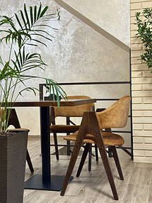 Диван м'який "Елеганс" для кафе та ресторанів
Квадратний стіл для кафе та ресторану "Серія 1" з натурального дерева та металу
М'який стілець "Джим" від виробника Lofty