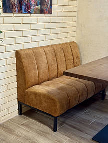 Диван м'який "Елеганс" для кафе та ресторанів
Квадратний стіл для кафе та ресторану "Серія 1" з натурального дерева та металу
М'який стілець "Джим" від виробника Lofty