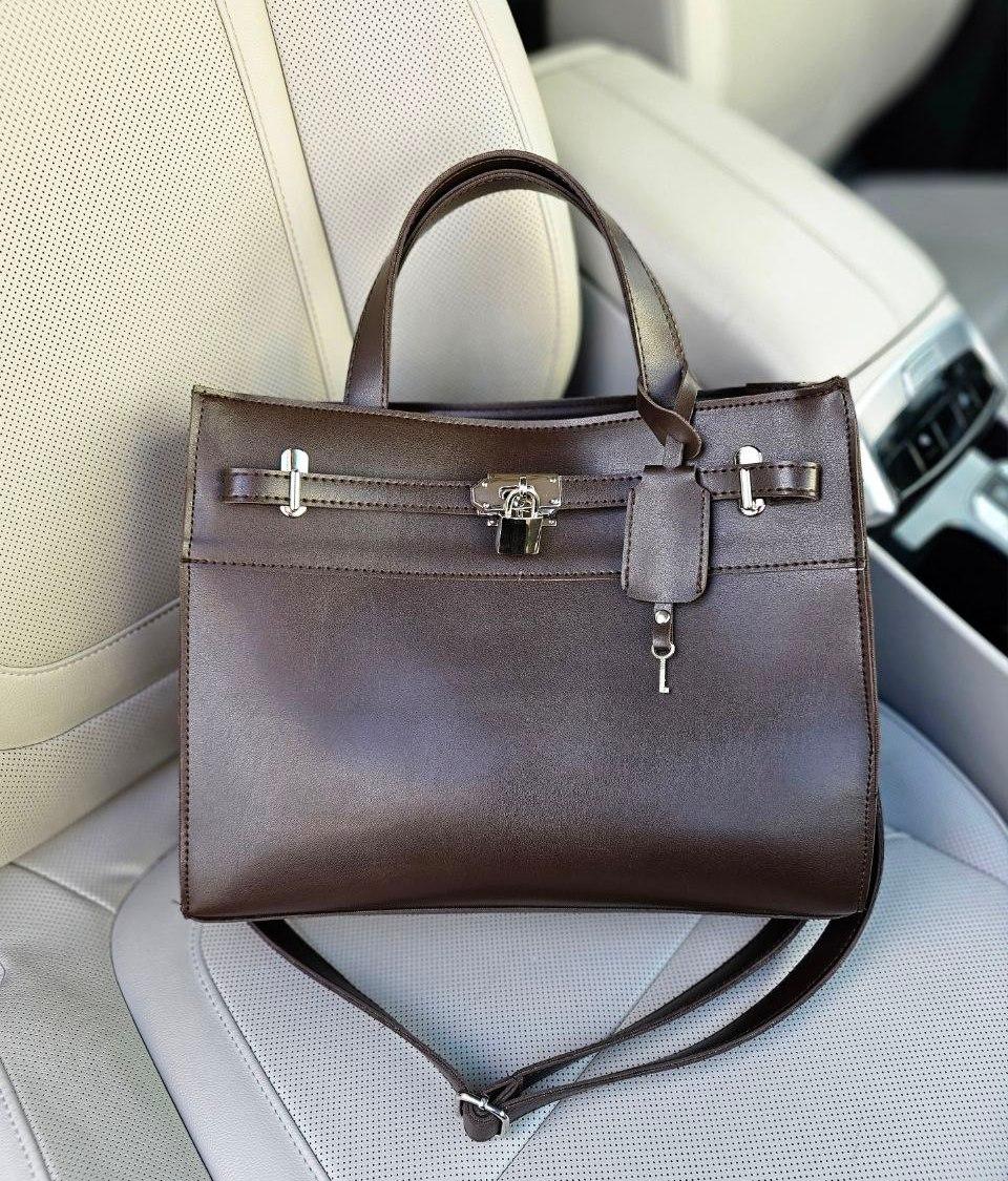 Класична жіноча сумка ділова офісна сумочка коричнева екошкіра