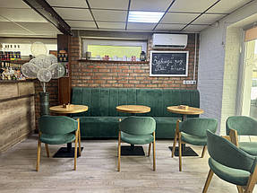 Круглий стіл з дерева ясен "Серія 2" ніжка метал для кафе, барів та ресторанів
М'який диван для кафе та ресторанів "Смугастик" з ніжками
М'який стілець "Джим" з дерева та тканини