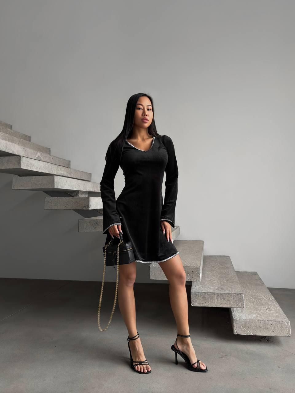 Сукня з турецького велюру з блискучою стрічкою Модель: 1432-231 Колір: чорний, рожевий, фото 1