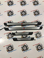 Комплект накладок порога з підсвіткою Audi e-tron 4KE947418A 2019- (Ауді e-tron)