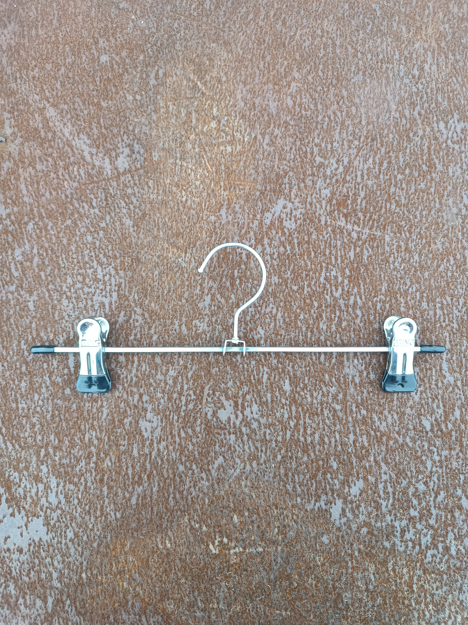 Плічка вішалки з хрому для спідниць і штанів з прищіпками, фото 1