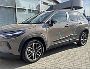 Молдинги на двері для Toyota Corolla Cross 2022+, FL 2025+