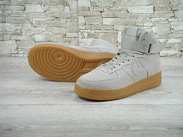 Кросівки Nike Air Force живі фото. Саме такі моделі продаються на нашому сайті Im-polli. У нас Ви можете купити кросівки Nike Air Force за найкращою ціною.