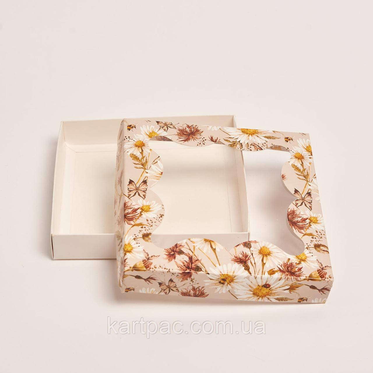 Коробка для тістечок 155*155*30 РОМАШКА, фото 1