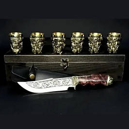 Подарункові ножі та чарки