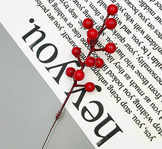 Декоративна гілка / Калина Лакова / Поштучно / 20*1,4 см / Червоний №23