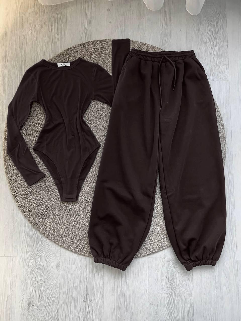 Жіночий костюм 2-ка (боді + штани) ;Колір : чорний , графіт , білий , шоколад , синій; Розмір : Xs/S M/L ;, фото 1