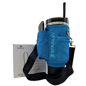 Чохол-сумка для термокухля Stanley Quencher 1,18 л (40 oz) KT7001809 синього кольору з ремінцем і кишенями