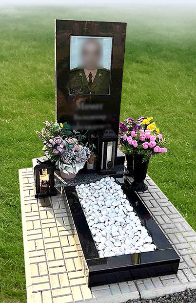 Пам'ятник для військового ПВ-21