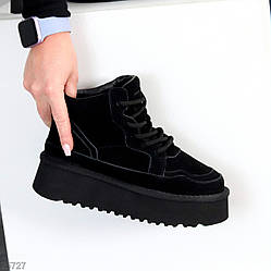 Чорні низькі уггі на шнурівці на потовщеній підошві
