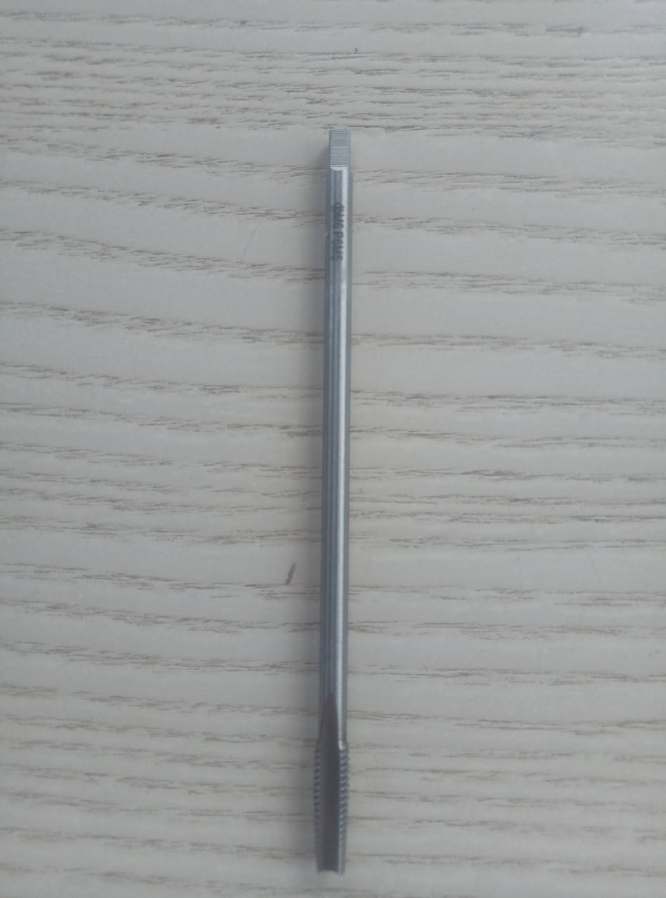 

Метчик гаечный прямой М 6х1