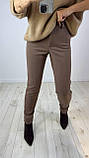 Кавові теплі жіночі вельветові штани на флісі, фото 3