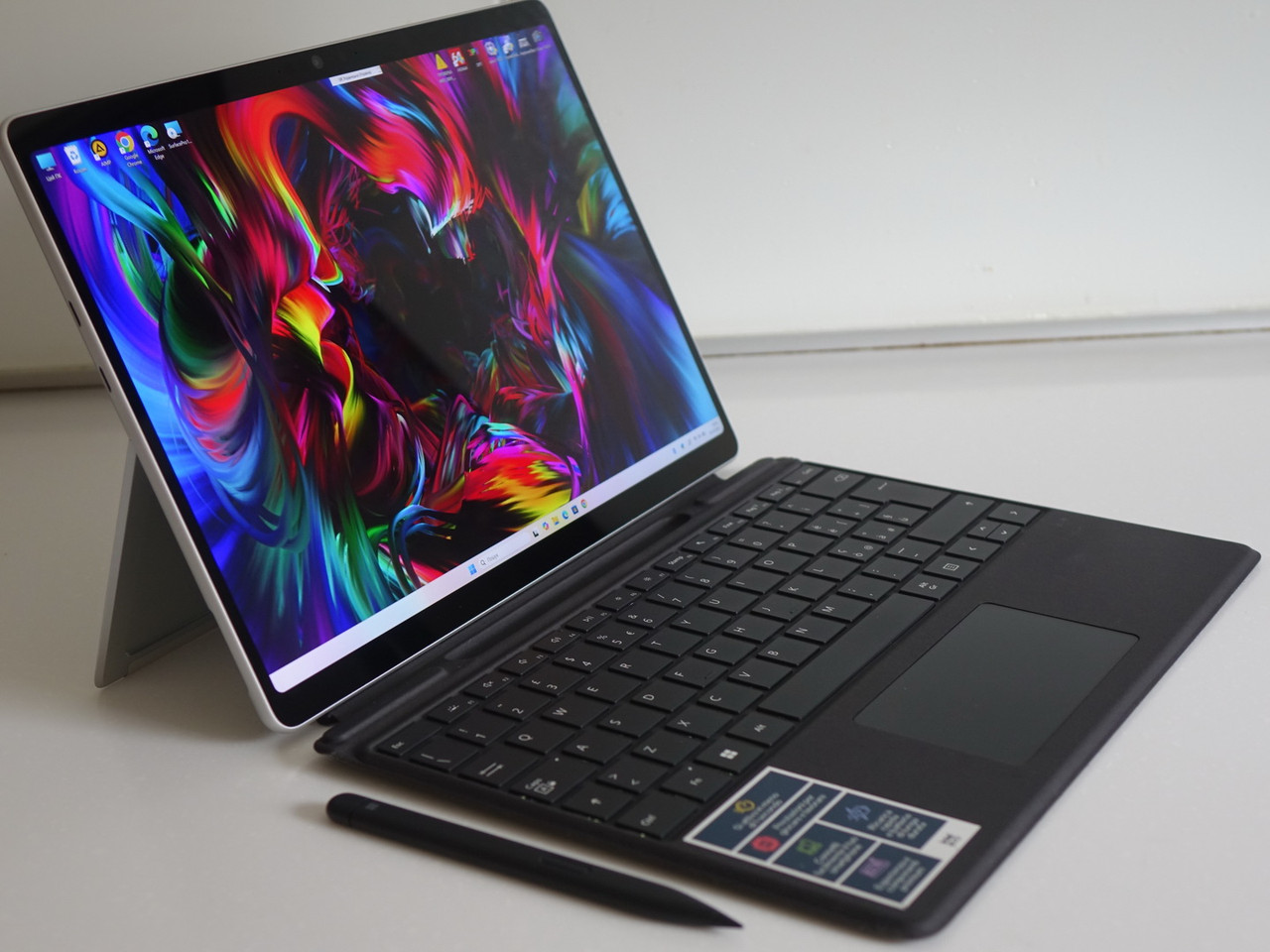 Ультрабук-трансформер Microsoft Surface Pro 11 2076, 13.3 2k OLED Touch 120Гц, 16gb, 256gb, Win11, Клавіатура чохол, Стилус, фото 1