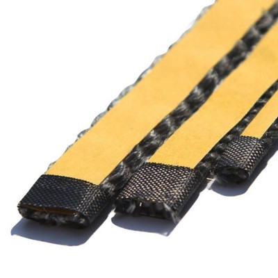 Вогнетривкий шнур KramoTop для дверцят каміна, печі, котла, 20х3 мм, з клейкою стрічкою