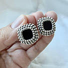 Срібні сережки жіночі "Індира" з оніксом, Модні сережки срібло з камінням, фото 3