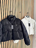 Жіноча модна коротка куртка на зиму Прада Prada