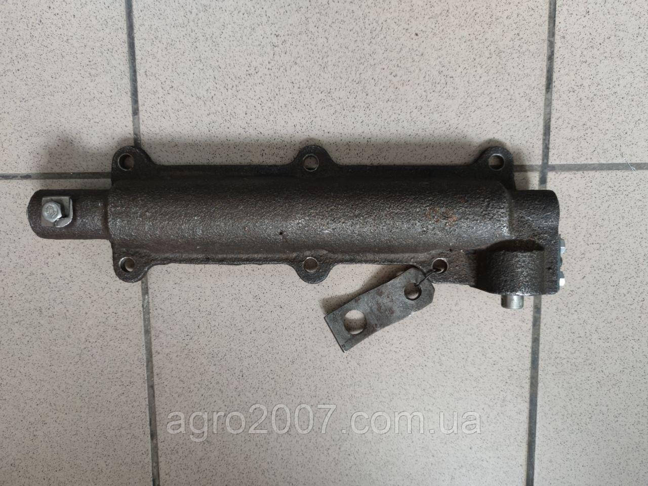 Кришка фіксаторів ЮМЗ 45Т-1702352 СБ, фото 1