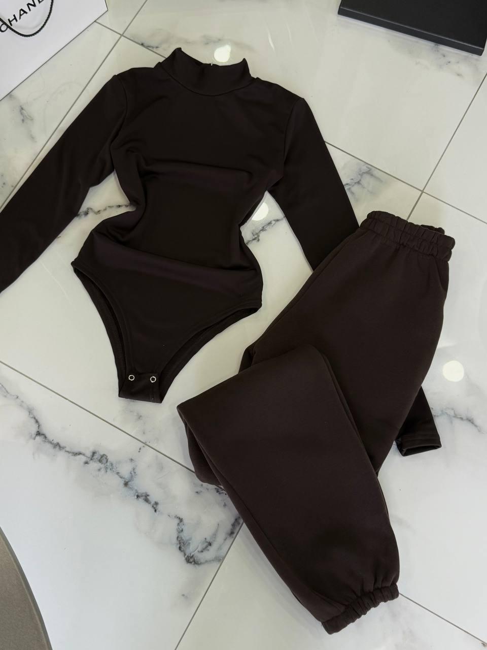 Комплект з утепленням (боді + джогери) Модель: 1526-2385 Колір: чорний, мокко, шоколад, фото 1