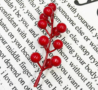 Декоративна гілочка / З ягідками / Поштучно / 11,5*1,3 cм / Червоний №9