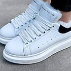 Кросівки зимові чорні жіночі McQueen білі з чорною п'ятою натуральна шкіра Кеди низькі макквін теплі з хутром на шнуровці, фото 6