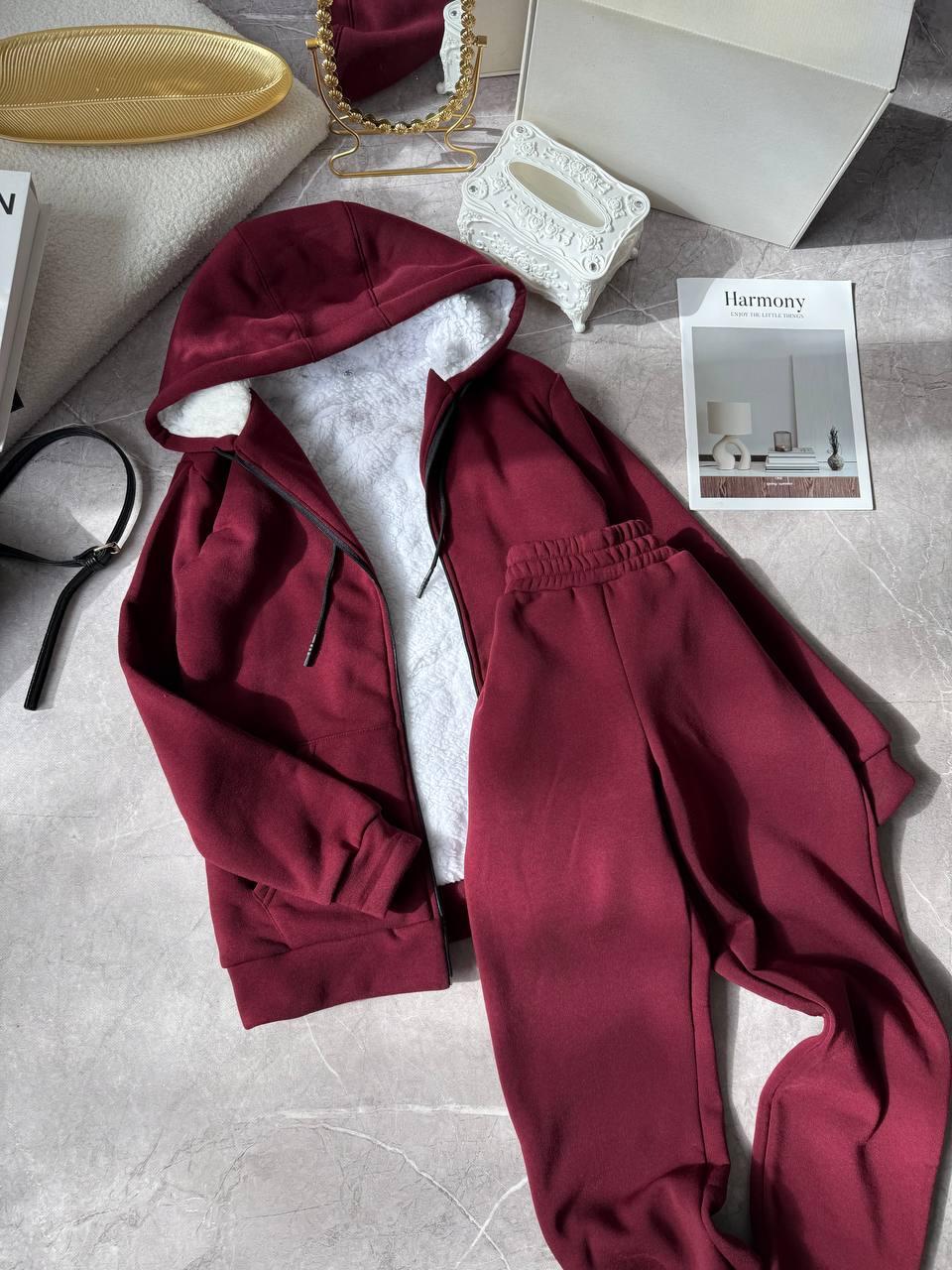 Мега стильний та теплий костюм двійка бордового кольору, фото 1