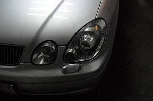 Установка биксеноновых линз G5 с ребристыми масками с глазами на Lexus GS300 7