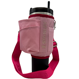 Чохол-сумка для термокухля Stanley Quencher 1,18 л (40 oz) KT7001806 рожевого кольору з ремінцем і кишенями