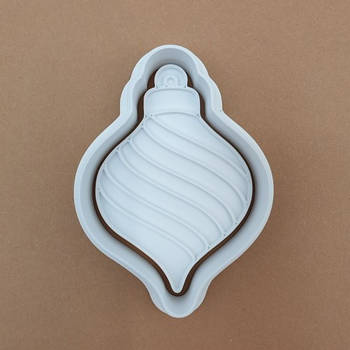 Вирубка-штамп Новорічна іграшка 8.5 см