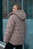 Молодіжний пуховик з декоративною вишивкою в кольорі капучино М-1101, фото 4