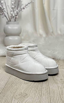 Уггі жіночі зимові білі С461