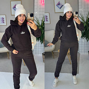 Костюм жіночий спортивний трендовий з флісу у кольорах