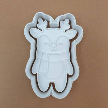 Вирубка-штамп Оленя в шарфу 7.5 см