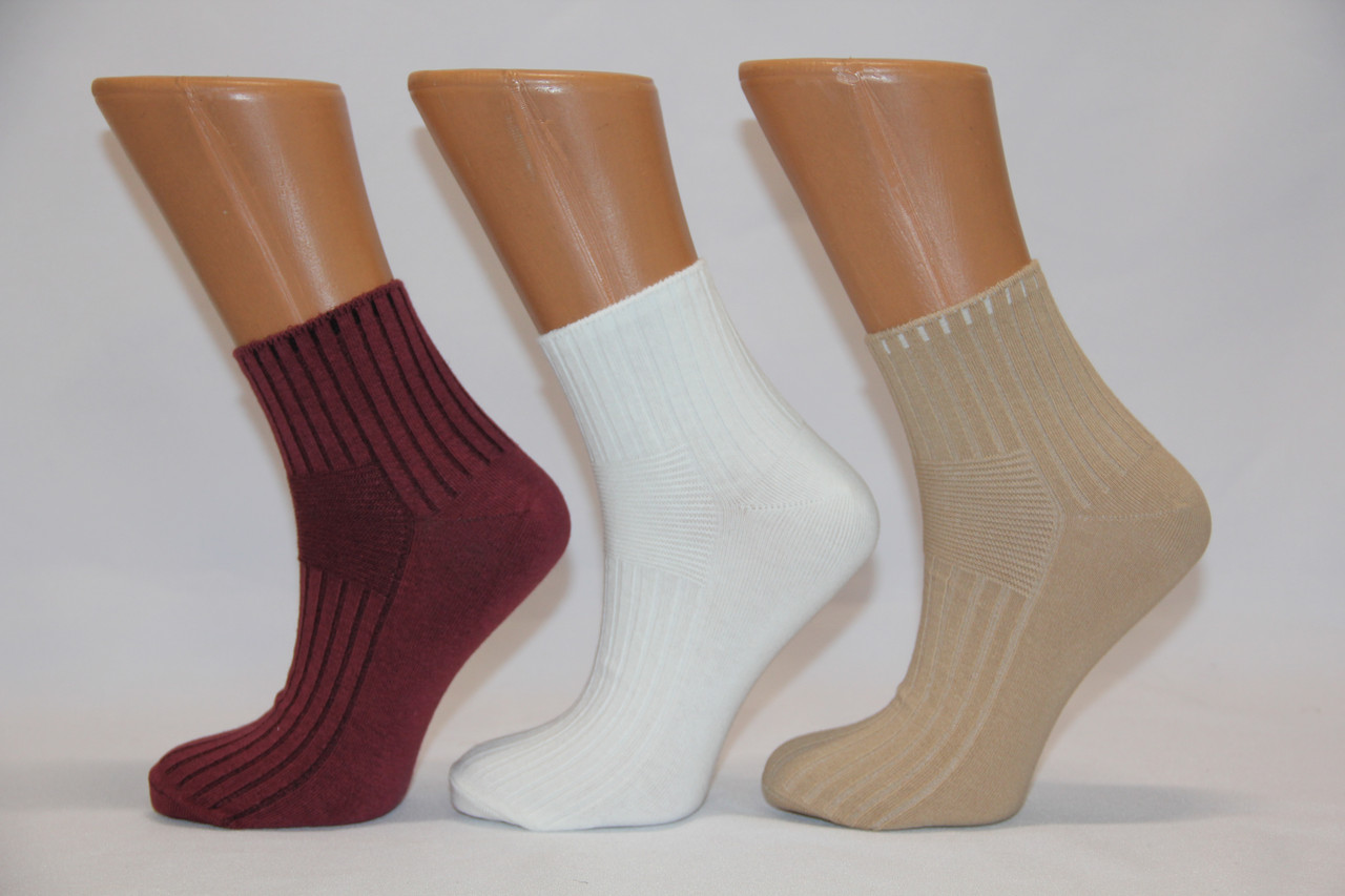 Жіночі шкарпетки середні стрейчеві діабетичні в рубчик КАРДЕШЛЕР яскраві асорті