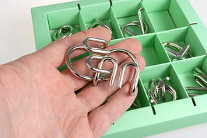 Набори металевих головоломок