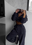 Графітовий теплий жіночий костюм із турецького флісу з вишивкою, фото 3