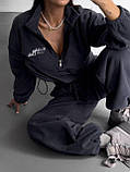 Графітовий теплий жіночий костюм із турецького флісу з вишивкою, фото 4